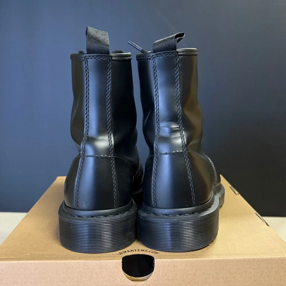 Dr. Martens 1460 Mono Black Leather Lace-Up Combat Boots US Men’s 9 Women’s 10